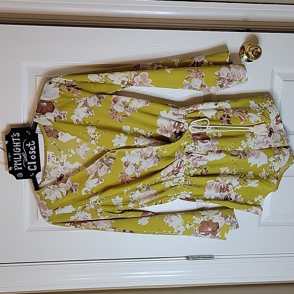 Umgee Small Shorts Romper Olive Green Peach Brown White Floral